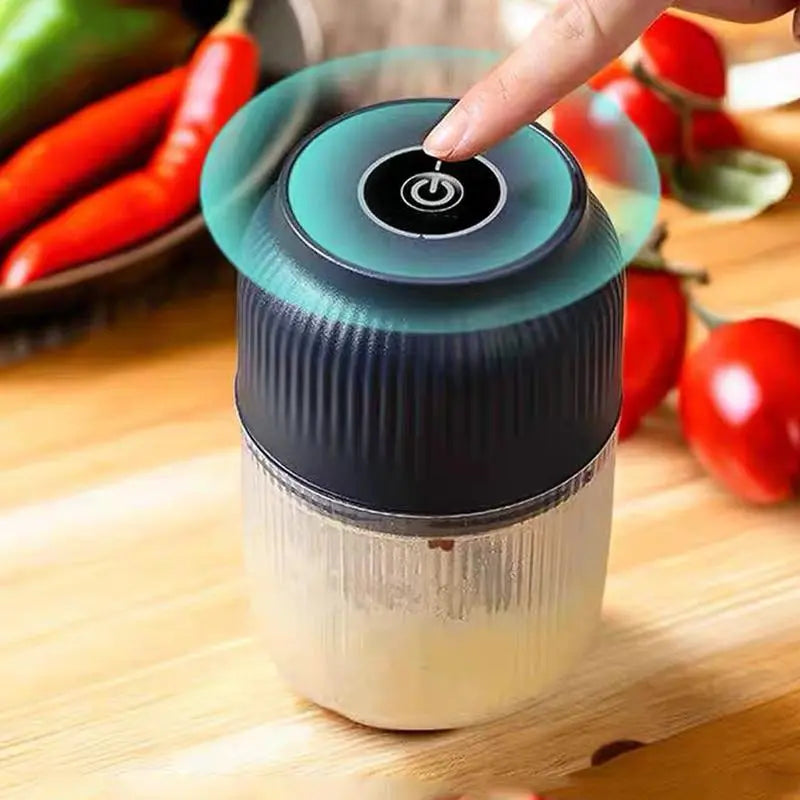 Electric Food Shredder, Mini Meat Grinder, Garlic Puree Maker, USB Charging, Portable Kitchen Gadget for Minced Meat, Vegetable, Onion, Ginger, Chili, Rechargeable Lithium Battery Raccoon Cheese Grater Lychee Peelers