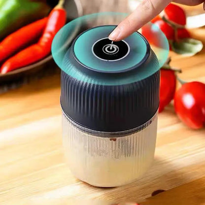 Electric Food Shredder, Mini Meat Grinder, Garlic Puree Maker, USB Charging, Portable Kitchen Gadget for Minced Meat, Vegetable, Onion, Ginger, Chili, Rechargeable Lithium Battery Raccoon Cheese Grater Lychee Peelers